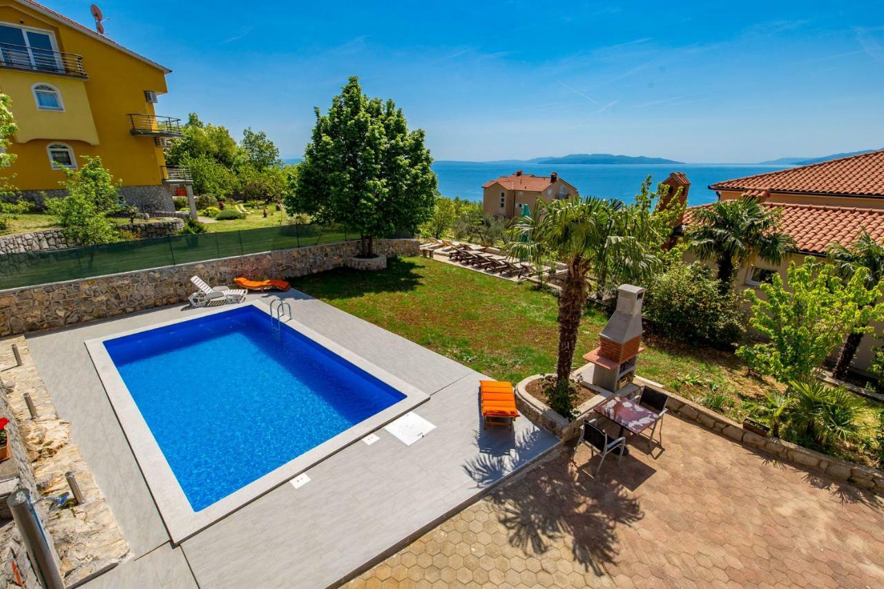 Villa Giani Apartments With Swimming Pool Opatija Exterior photo